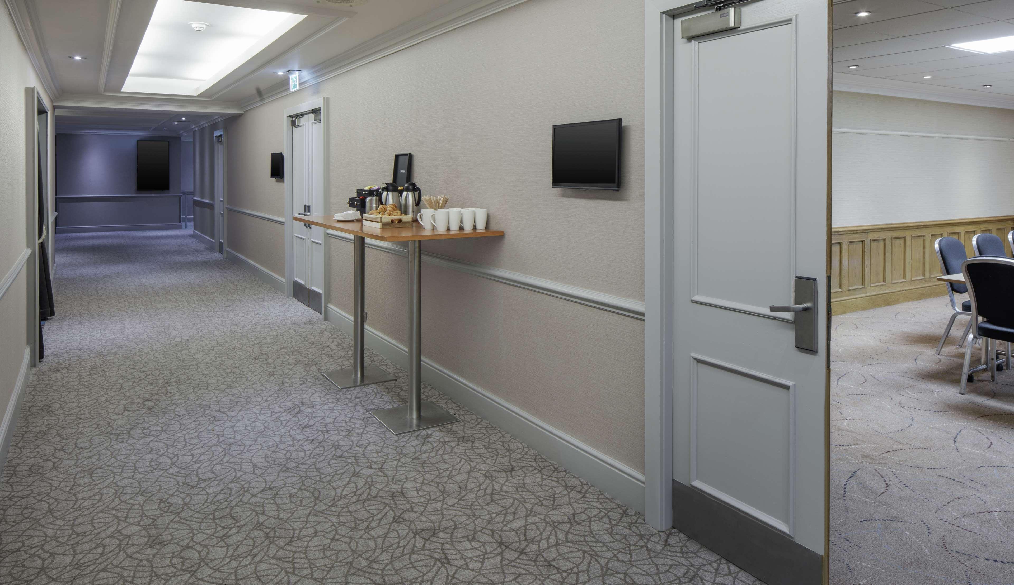 Hotel Hilton East Midlands Airport à Kegworth Extérieur photo